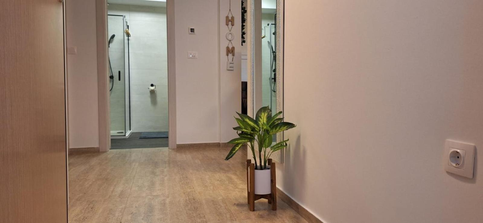 Kata'S Apartment'S เมดูลิน ภายนอก รูปภาพ